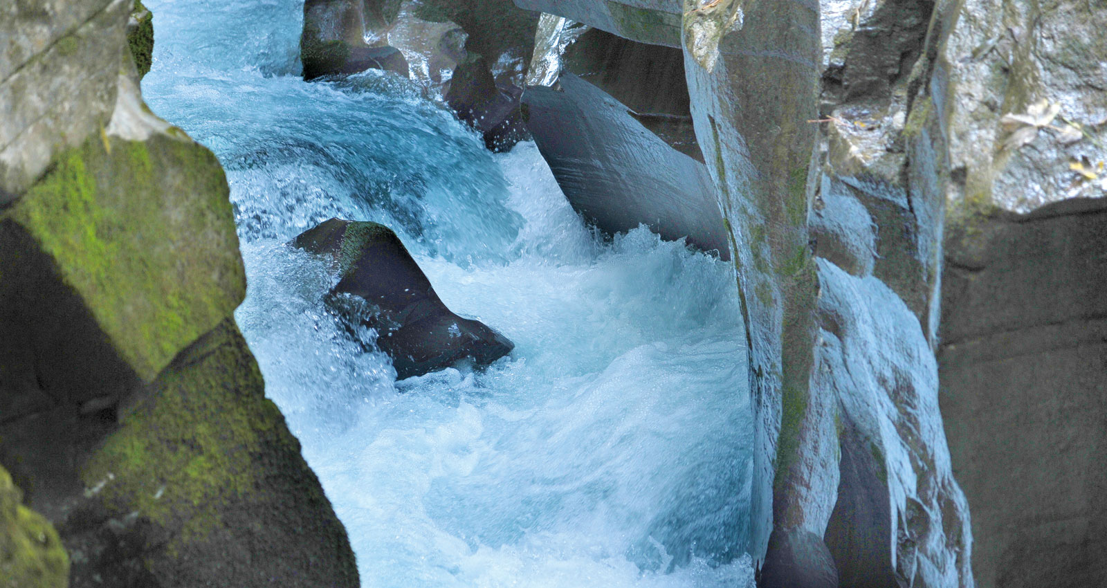 Atelier Leuthold Grafik schön und schnell und gut: FOTOGRAFIE Foto Wasser 1 Foto Wasser 4