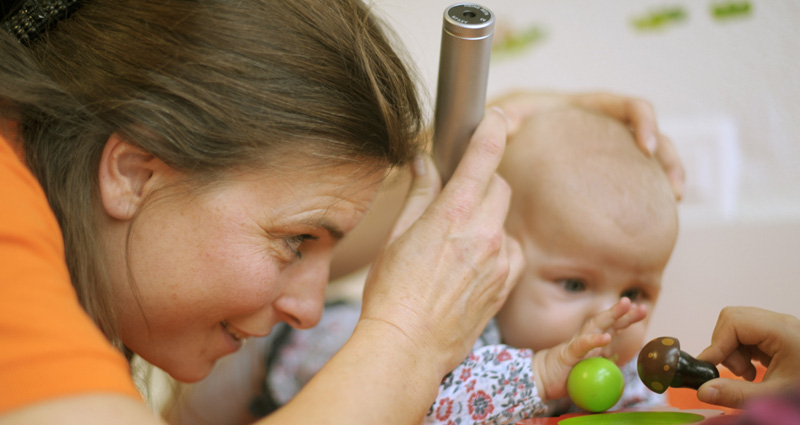 Atelier Leuthold Grafikdesign: Portfolio - Sitemap	 - foto kinderarztpraxis sunneschii - Foto Kinderarztpraxis Sunneschii